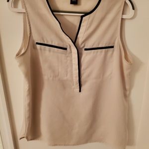 Ann Taylor White & Black Sleeveless Shirt